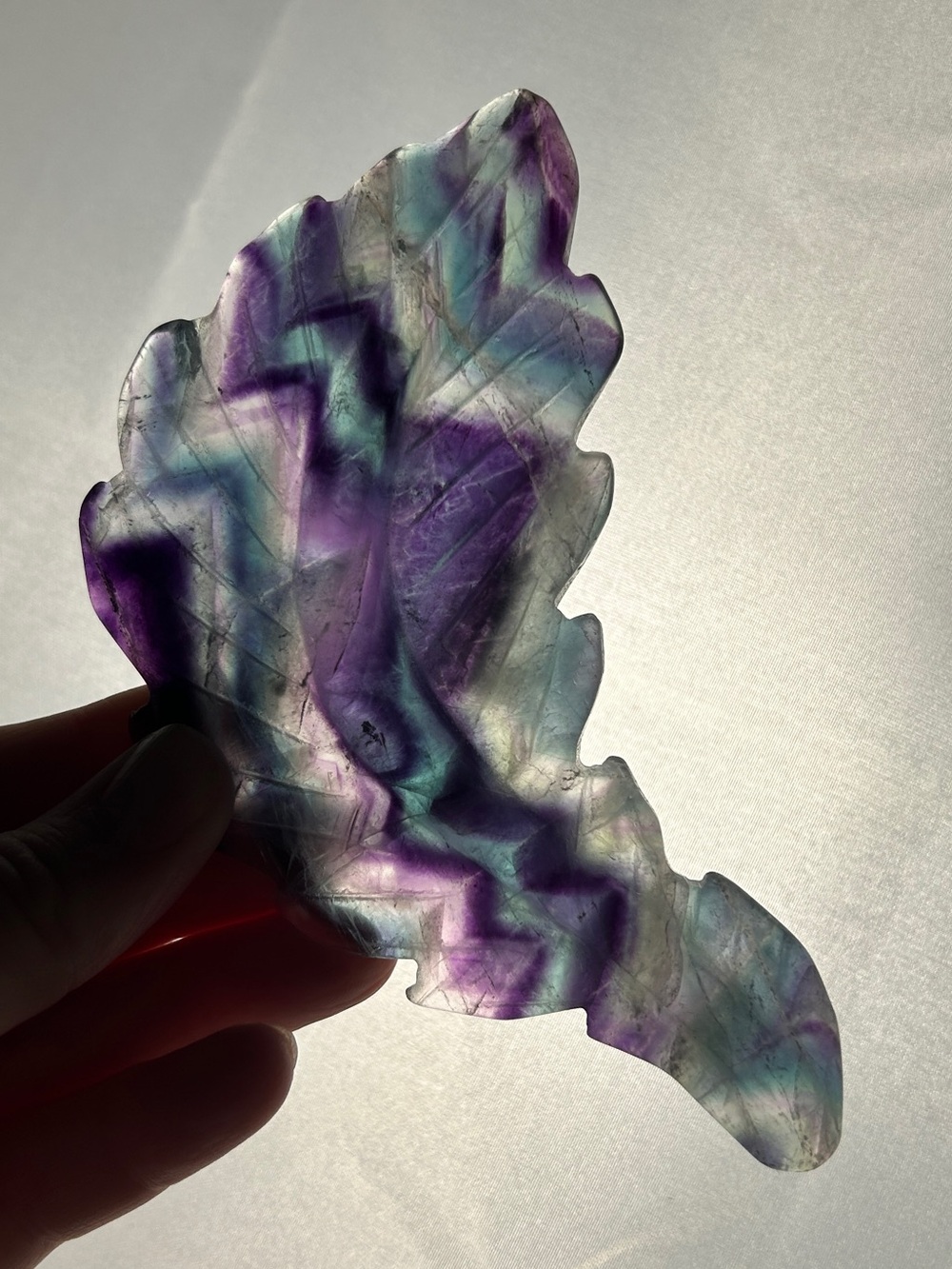 Hand-Carved Fluorite Leaf - Picture 3 of 4